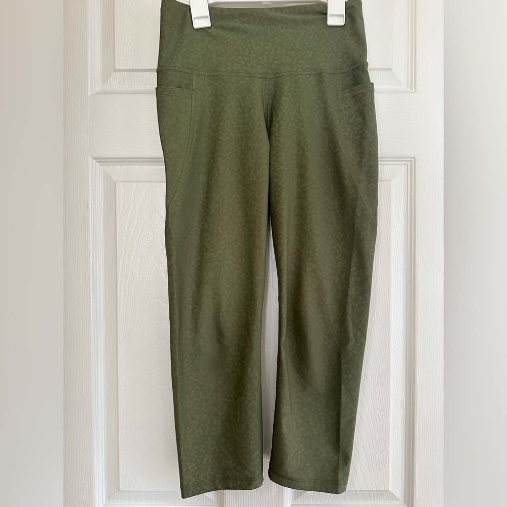 Army green cheetah print leggings